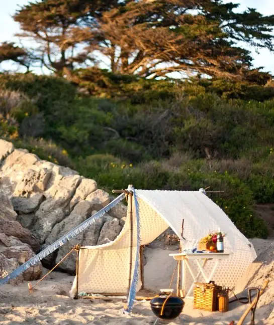 DIY Beach Tent 