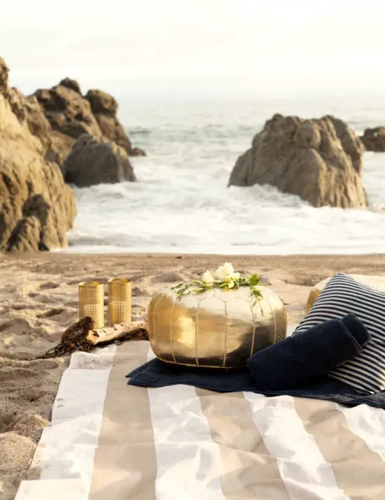 Glamorous Beach Picnic 