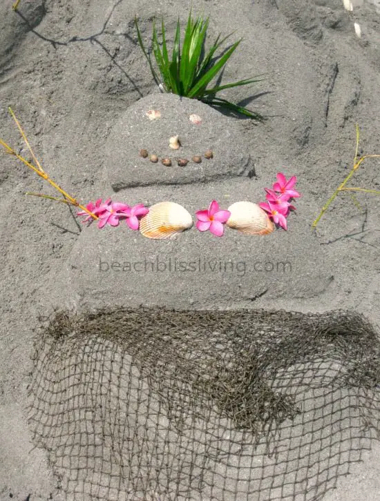 Hawaiian Girl Sand Sculpture 