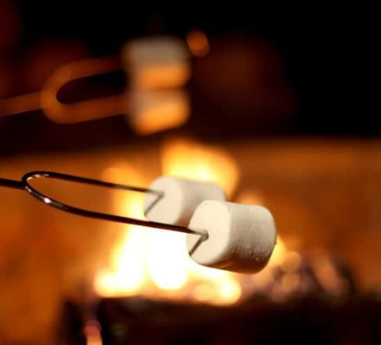 How to Make Smores over Fire