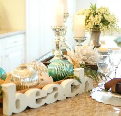 Christmas table with beach letter sign