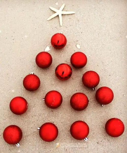 Ball Ornament Christmas Tree