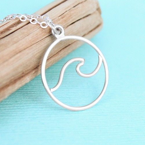 Ocean Wave Necklace