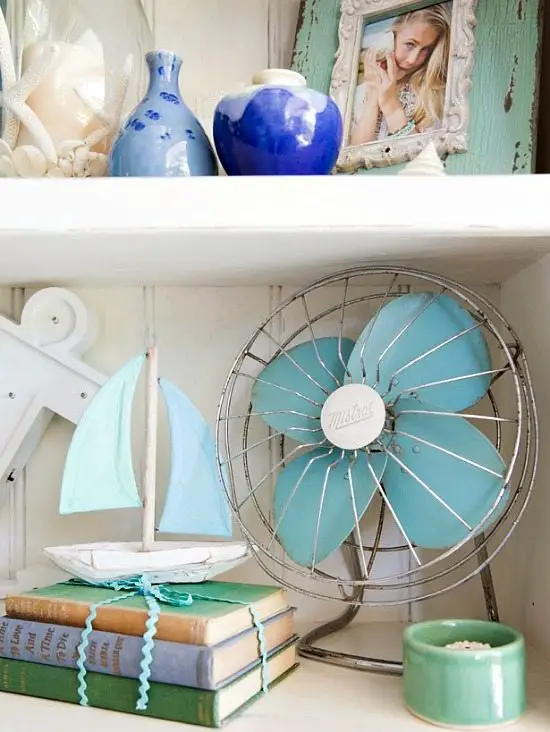 Vintage Style Shelf Decor