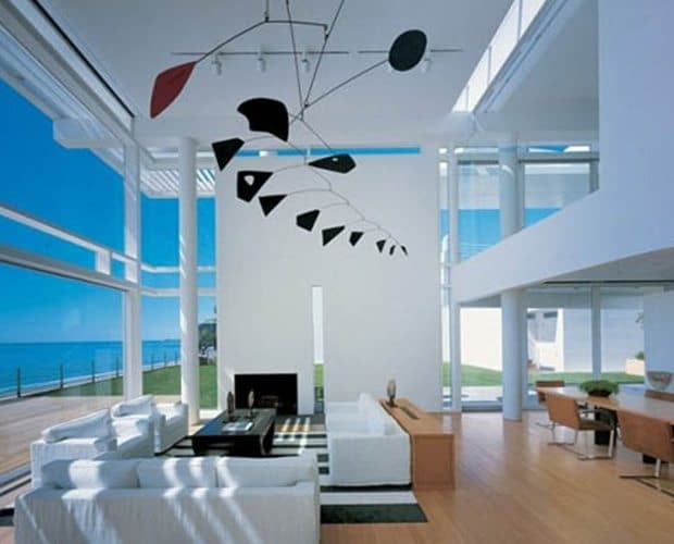 http://livinghomedesigns.com/wp-content/uploads/2015/03/Beach-House-Interior-Design-window1.jpg