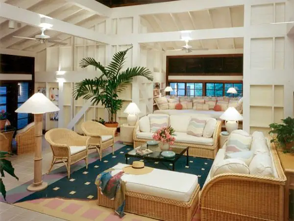 wood-framed-Island-home-caribbean-living-room