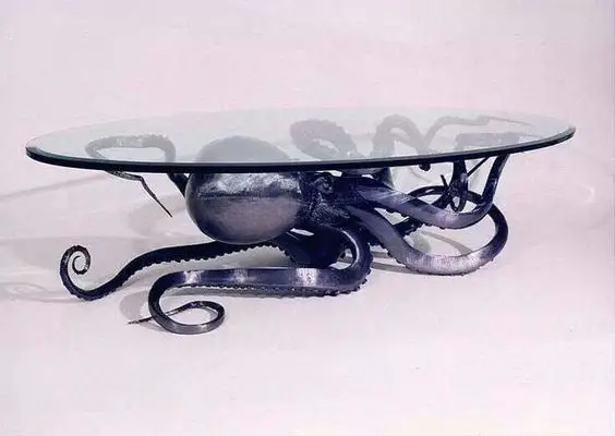 octupus base coffee table
