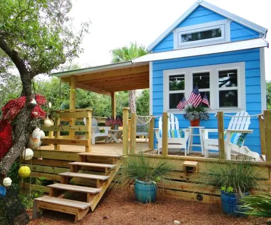 Tiny Beach House Cottage Porch
