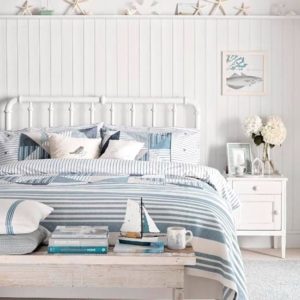 Ledge Shelf high above Bed